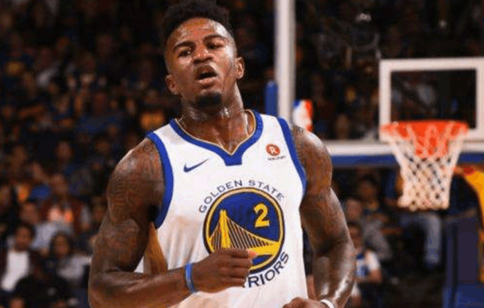 邮报：切尔西想为马帅提供足够的阵容厚度，每位置至少会有2人（邮报：切尔西计划为马帅打造充足阵容，各位置至少配备两名球员）