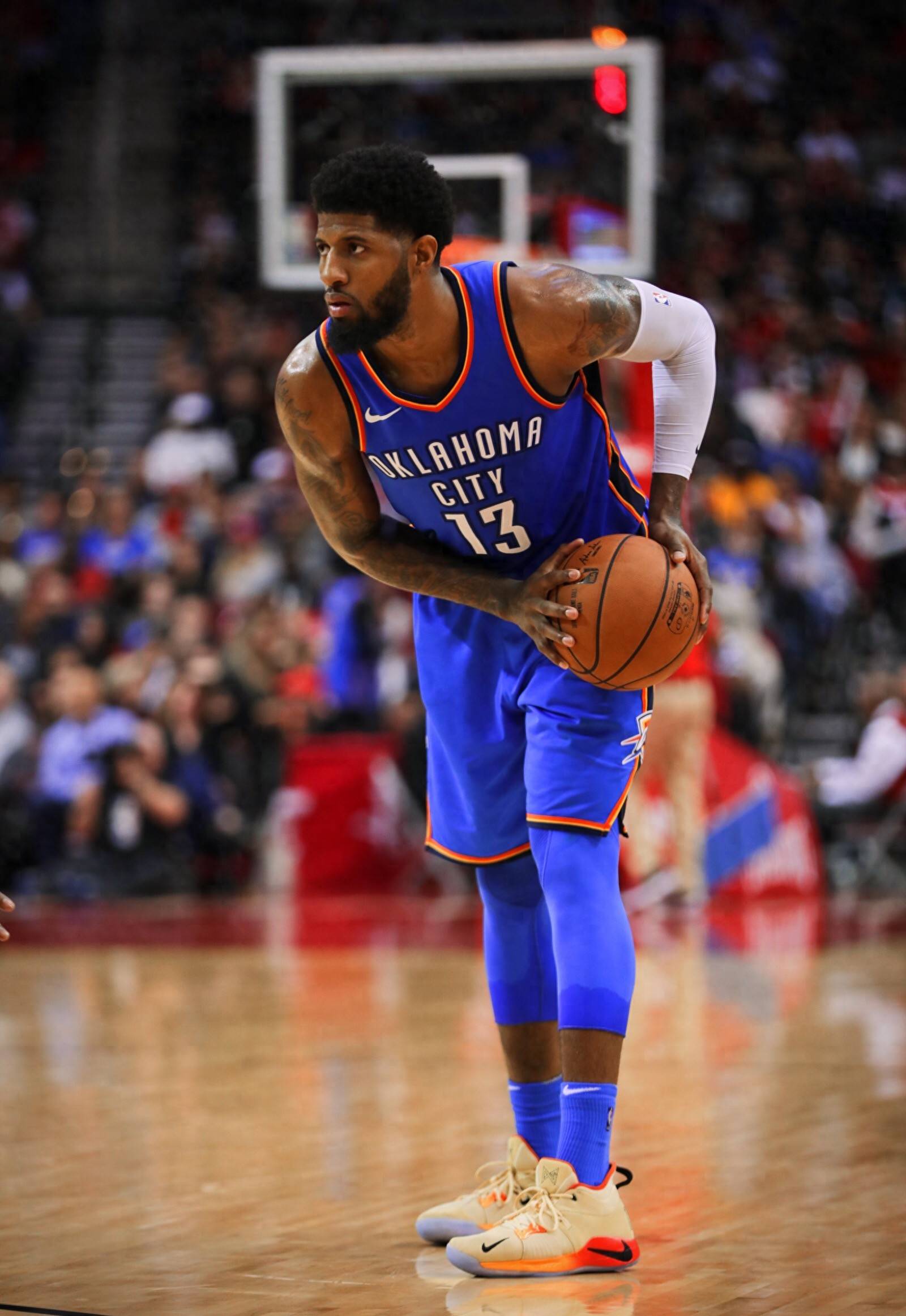 记者：世界杯抽签仪式开始前，大力神杯已经抵达华盛顿（记者：大力神杯已在世界杯抽签仪式前抵达华盛顿）