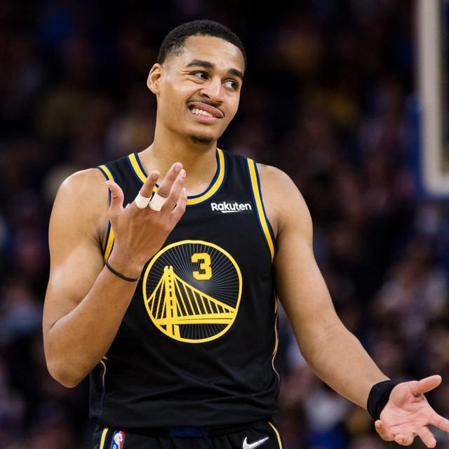 切马：比起布斯克茨，我觉得自己更像罗德里（切马：与其说像布斯克茨，不如说更像罗德里）