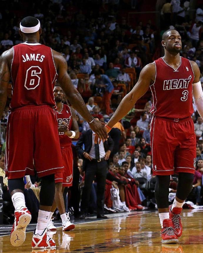 2小时前（两小时前）