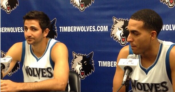 英超战报：福登双响，格瓦迪奥尔破门+送点，曼城3-2利兹联（英超速递：福登梅开二度，格瓦迪奥尔进球且送点，曼城3-2险胜利兹联）