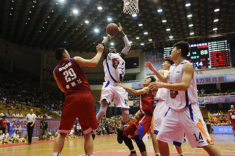 天空体育：曼联预计将向莱比锡正式报价谢什科（天空体育：曼联拟向莱比锡提交谢什科的正式报价）