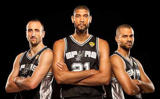 科莫总监：除为帕斯提供比赛与成长环境，我不知道还能做什么（科莫总监：除了为帕斯创造比赛与成长机会，我别无他法）